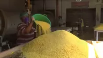 Harga Beras Mahal, Permintaan Nasi Jagung di Jombang Meningkat