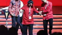 Momen Tangan Megawati Dipegang Jokowi dan Ganjar Pranowo