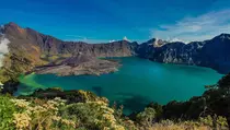Tidak Hanya Toba, Ini 5 Danau Terindah Lainnya di Indonesia