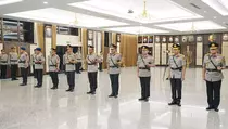 Hari Ini, Kapolri Lantik Dankorbrimob dan 5 Kapolda