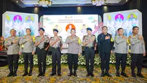 Kapolri Naikkan Pangkat 35 Personel Satgas Operasi Damai Cartenz 