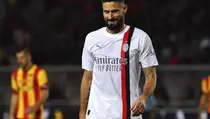 Diganjar Kartu Merah Saat Milan Imbang di Lecce: Giroud Terancam Sanksi Lebih Berat