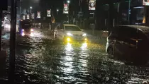 Diterjang Hujan Lebat, Jalan Protokol di Kawasan Wisata Lembang Banjir