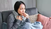 8 Cara Alami Meredakan Batuk Berdahak Saat Musim Pancaroba