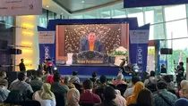 Airlangga: Pengembangan Ekosistem Kendaraan Listrik Kunci Turunkan Emisi Karbon