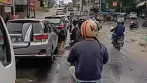 Air Kiriman dari Bogor Bikin Banjir dan Macet di Pancoran Mas Depok