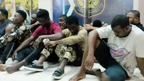 Razia Petugas Imigrasi Diwarnai Kejar-kejaran, 29 WNA Diamankan