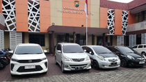 Polres Probolinggo Bongkar Sindikat Penggelapan Mobil Rental yang Dikendalikan Mak-mak