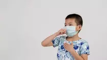 Cuaca Buruk Tingkatkan Risiko Pneumonia pada Anak