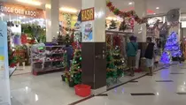 Jelang Natal, Pernak-pernik Cantik Diburu Masyarakat di Salatiga