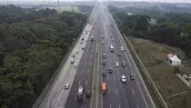 Malam Ini Lalu Lintas di Km 55 Tol Jakarta-Cikampek Normal, Besok Diprediksi Meningkat