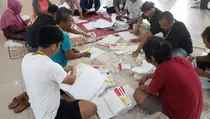 Ribuan Lembar Surat Suara Pemilu 2024 di Karanganyar Ditemukan Rusak