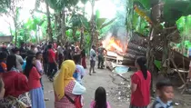 Gerebek Kampung Narkoba dan Judi di Medan, Petugas Bakar Gubuk
