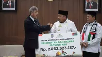 Pemprov NTB Serahkan Donasi Rp 2 Miliar ke Palestina