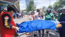 Duh, Ibu dan Anak Tewas Terlindas Truk Fuso di Kembangan