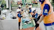 Pabrik Semen SBI di Cilacap Manfaatkan 30 Ton Bahan Bakar dari Olahan Sampah