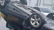 Mobil Terbalik di Jalan Layang Antasari Arah Blok M, Lalu Lintas Tersendat
