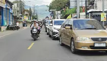 Kendaraan dari Arah Cianjur Tertahan di Simpang Taman Safari