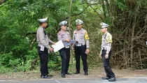 Olah TKP Kecelakaan Bus di Bantul yang Tewaskan 3 Orang, Polisi Sebut Akibat Rem Blong