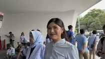 Tembus Kepadatan Massa Kampanye di GBK, Erina Gudono Andalkan Ojek Daring