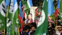 Partai Pendukung Mantan PM Pakistan yang Dipenjara Menang Pemilu