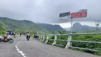 Tunjukkan Jari Bertinta Biru Pemilu, Pengunjung Gratis Masuk 2 Destinasi Wisata di Kediri