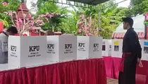 KPU Santuni 5 Petugas KPPS di Jawa Timur yang Meninggal Dunia karena Kelelahan Saat Bertugas