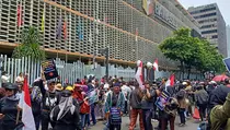 Demo di Bawaslu, Massa Minta Dugaan Pelanggaran dan Kecurangan Pemilu 2024 Ditindak