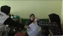 Pemungutan Suara Lanjutan di Palembang, Petugas Datangi Rumah Warga yang Sakit