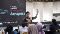 Stafsus Presiden Hadirkan Pelatihan UMKM Digital di Papua