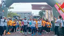 Sambut Ramadan, Ratusan Pelari Ikut RunMadhan Fest 2024 di Surabaya demi Berbagi Bersama