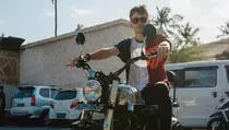 Pembalap F1 Charles Leclerc Liburan ke Bali, Beli Motor Lagi?