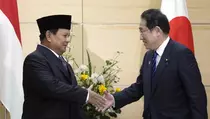 Bertemu Fumio Kishida, Prabowo Janji Perkuat Hubungan Indonesia dengan Jepang
