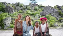 Cinta Laura Puji Masyarakat Papua: Aku Merasakan Indonesia Sesungguhnya