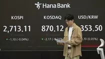 Saham Asia Menguat setelah Wall Street Cetak Rekor