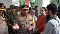 Kapolri Jenderal Listyo Sigit Kunjungi Tol Km 70 Cikatama