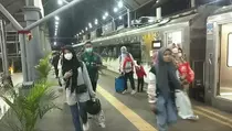 H-2 Lebaran, 16.799 Pemudik Kereta Tiba di Surabaya