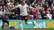Tak Tampil Lawan Madrid, De Bruyne Ternyata Muntah di Ruang Ganti