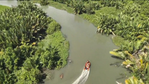 Tim SAR Mamuju Menggunakan Drone Khusus untuk Mencari Korban Hanyut di Sungai Palapi