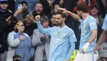 Pep Guardiola Buka Suara Soal Masa Depan Bernardo Silva di Man City