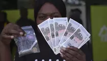 Zimbabwe Mulai Edarkan Mata Uang ZiG untuk Selesaikan Krisis Uang