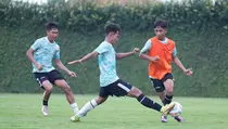 Jelang Piala AFF U-16: Timnas Indonesia Latihan Taktik di Lereng Gunung Merapi
