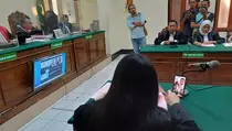 Bartender Bar Vasa Hotel Jalani Sidang Perdana Kasus Tewasnya 3 Personel Band