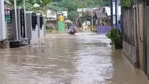 Banjir 1 Meter Rendam Ratusan Rumah di Samarinda, Warga Masih Pilih Bertahan