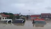 Banjir Parah di Mahakam Ulu, Aktivitas Warga dan Pemerintahan Lumpuh Total