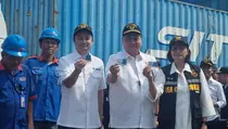 13 Kontainer yang Tertahan di Tanjung Priok Dikeluarkan Hari Ini