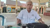 Kisah Haru Mbah Lono, Jurnalis Senior Asal Gresik yang Naik Haji