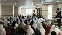 Jemaah Calon Haji Indonesia Dapat Bimbingan Saat Tiba di Makkah