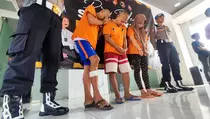 Polisi Tembak Otak Pembobolan Mesin ATM dalam Swalayan