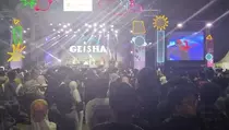 Aksi Geisha Bikin Nuansa Semesta Berpesta di Surabaya Romantis